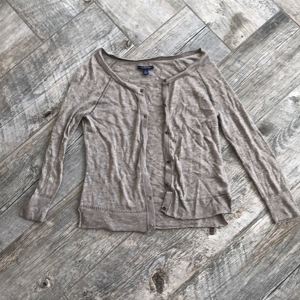 Cardigan/ Sweater